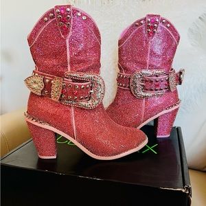 Dolls Kill Sheriff Shine Barbie Pink Rhinestone Bling Western Cowboy Boots 10